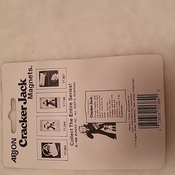 Cracker Jack collectable magnet - Picture 2 of 2
